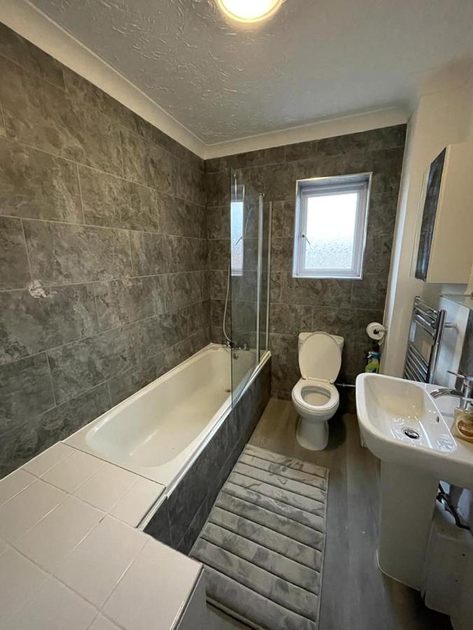Alder En-Suites Self-Catering With Private Shower 1 Southampton Exterior foto